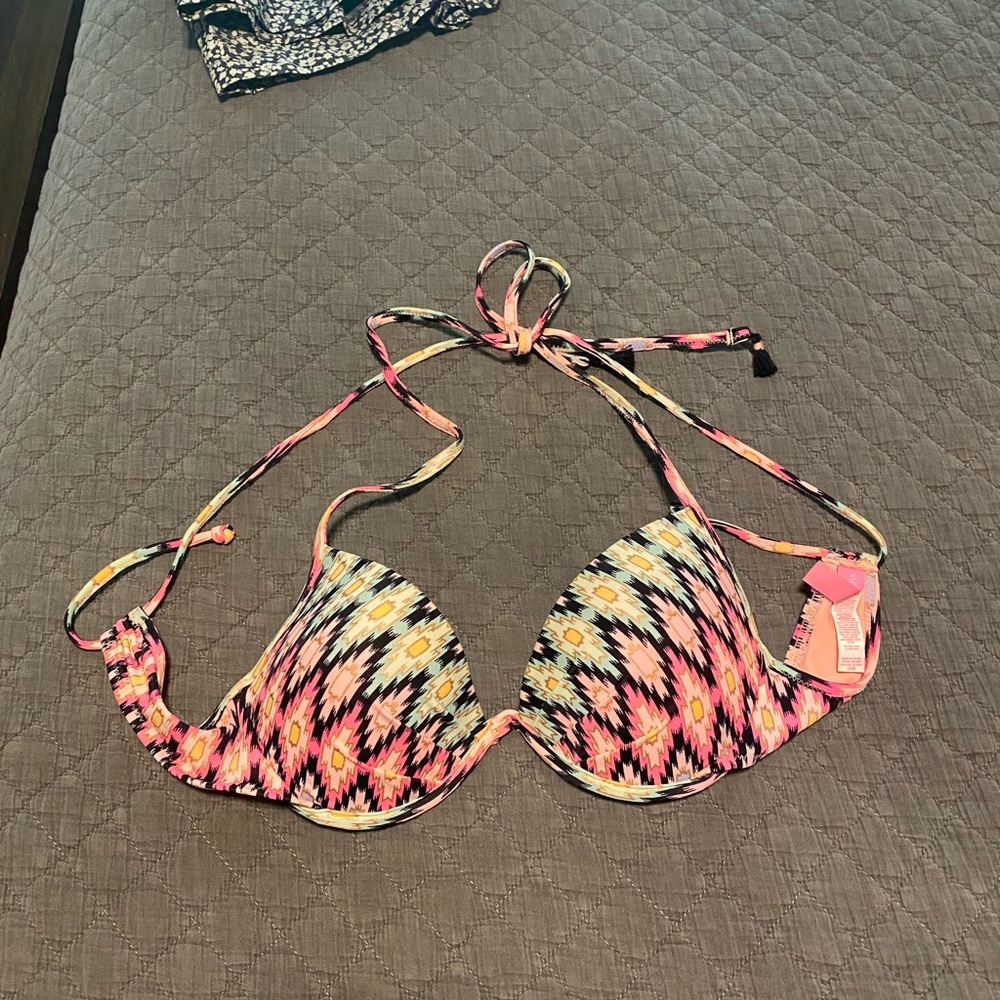 Victoria’s Secret bathing suit top